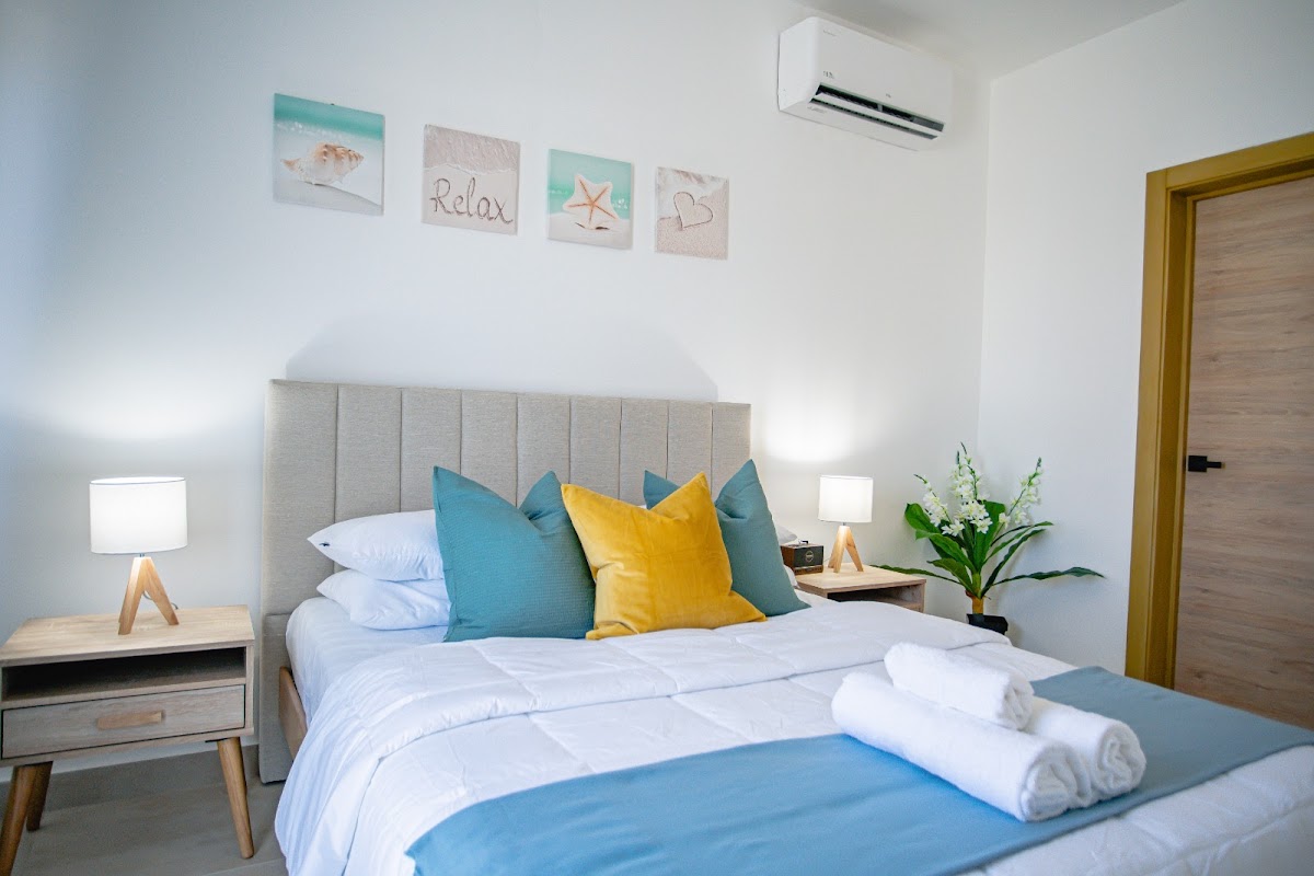 CBG Airbnb Apt-3B-8