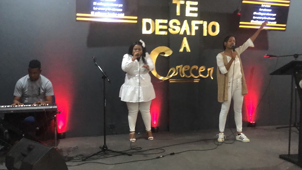 Iglesia Cristiana Fuente de Salvacion Bavaro-Punta Cana