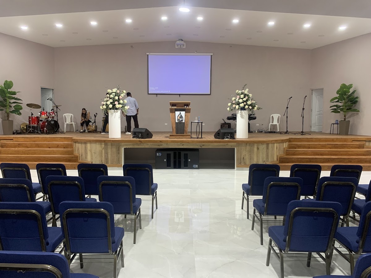 Iglesia Cristiana Luz y Vida