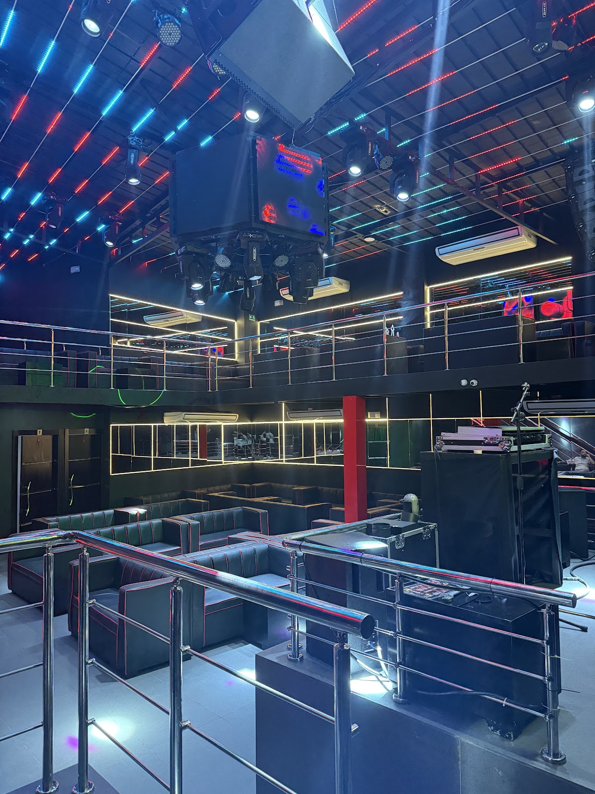 Empire Lounge Nightclub
