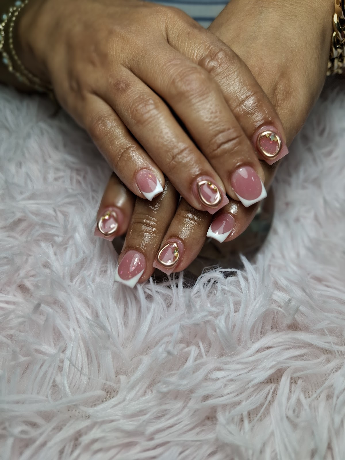 D' La Rosa Nails, Salon y Peluqueria