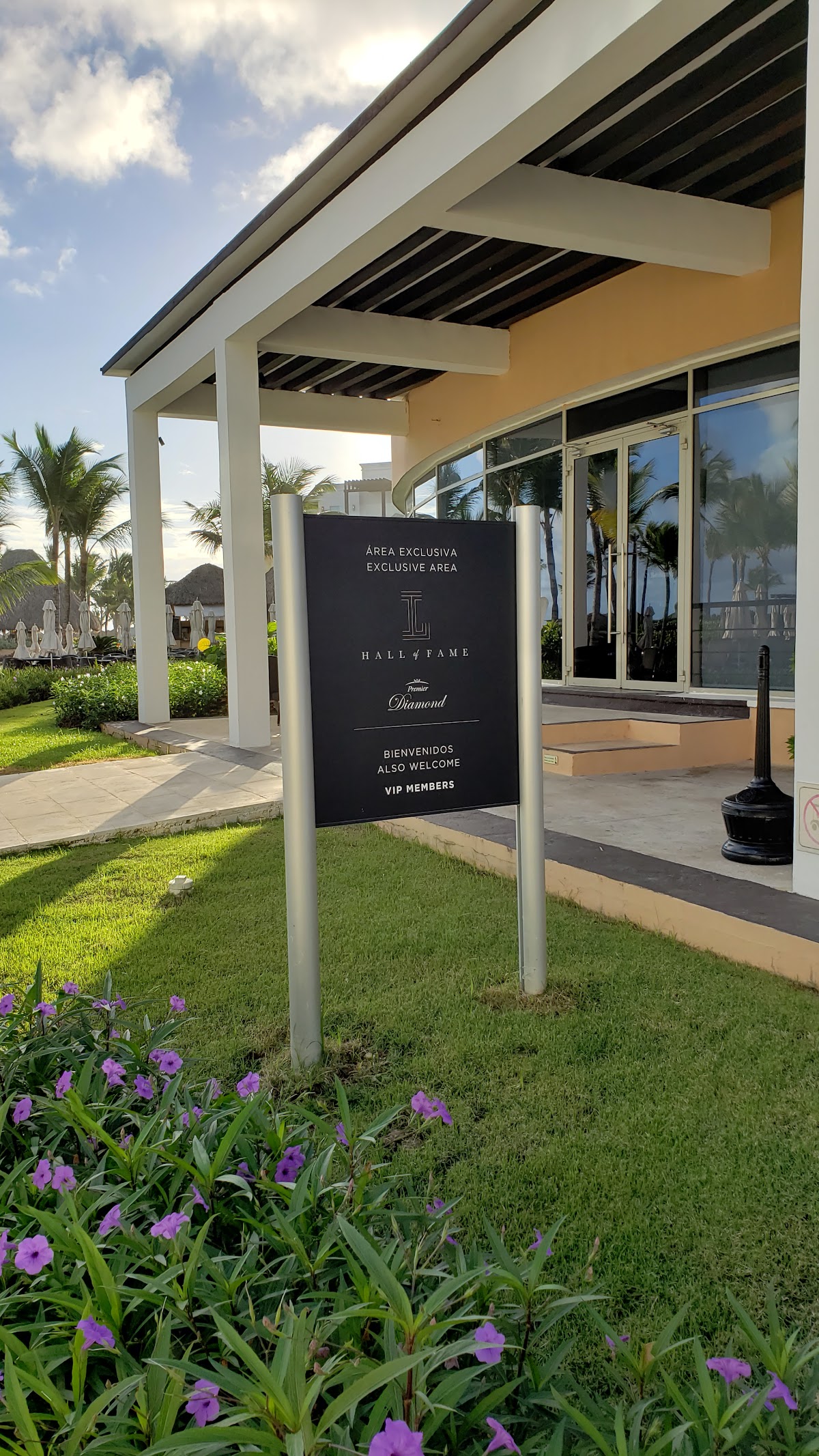 Element Terrace Sales Center