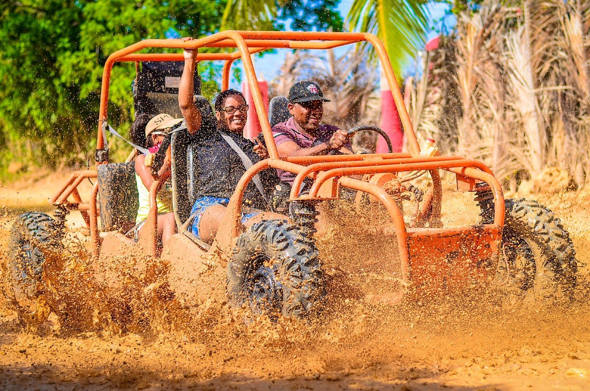 Tropical Thrills DR