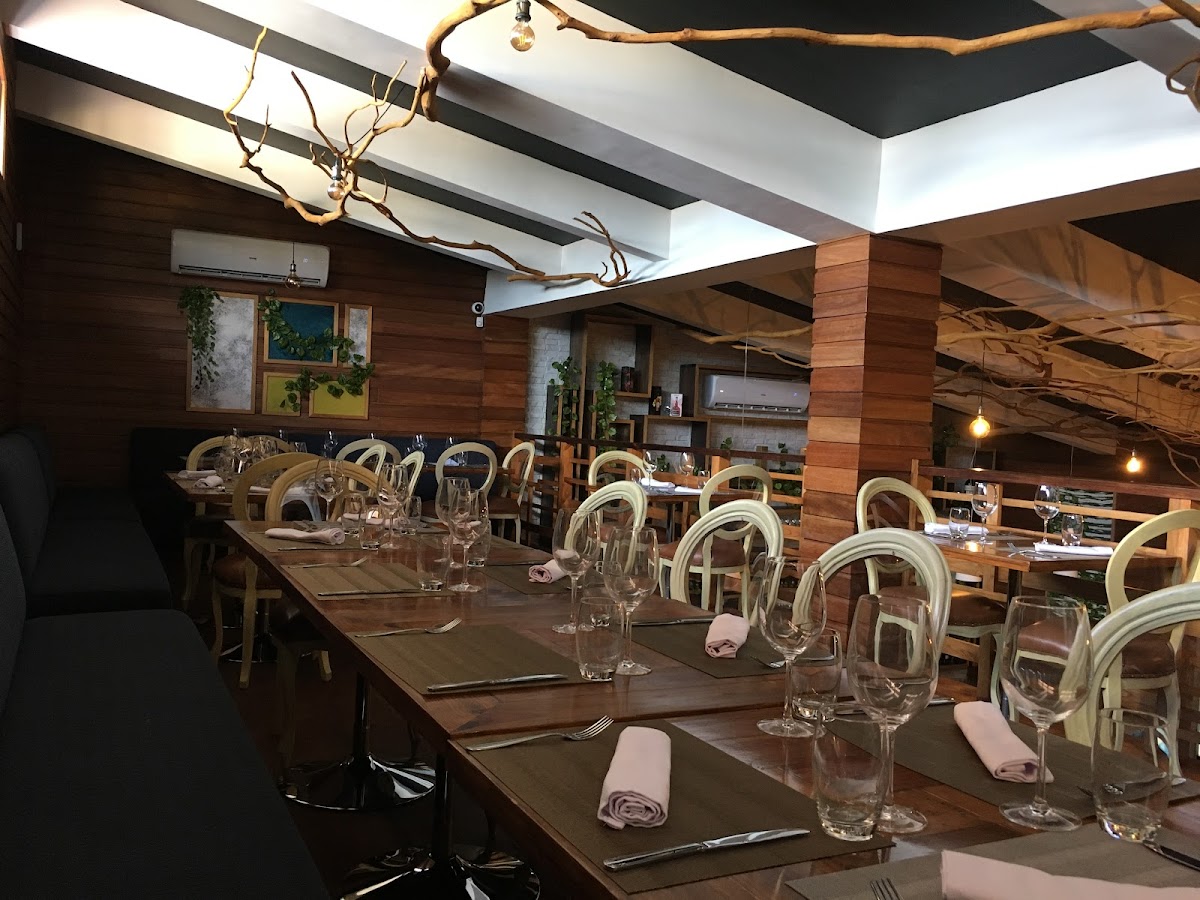 L’Monani Restaurant - Imagen 1