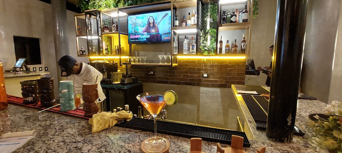 EcoBar & Lounge - Imagen 1