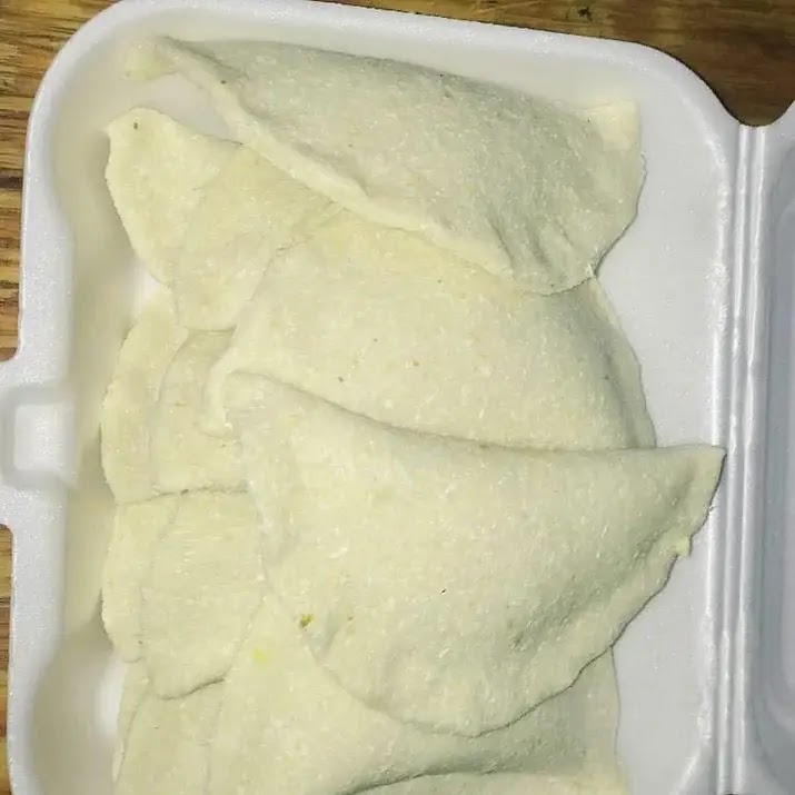 LA CIBAEÑA HOJUELAS Y EMPANADAS DE YUCA - Imagen 2