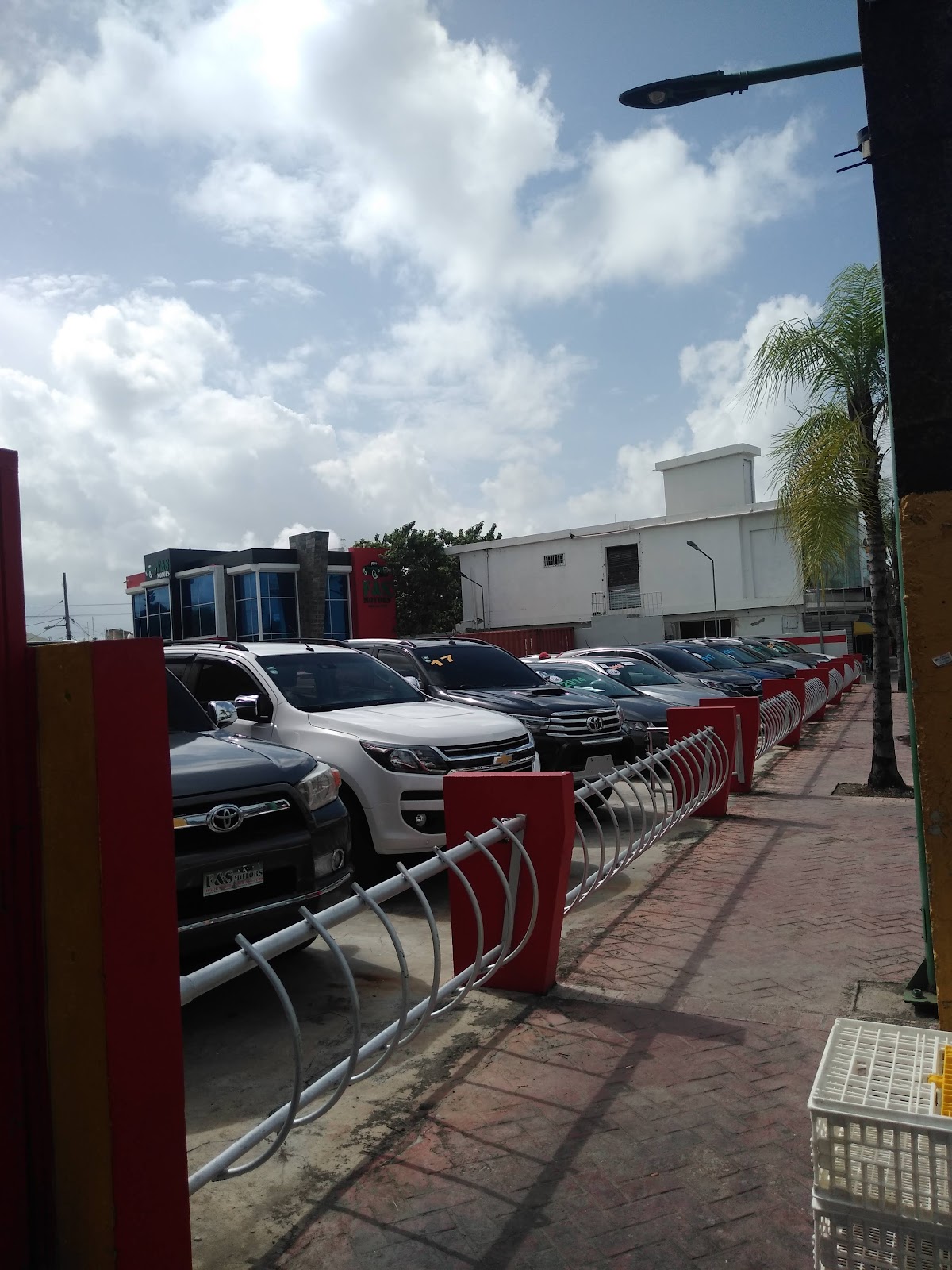 F&S Motors