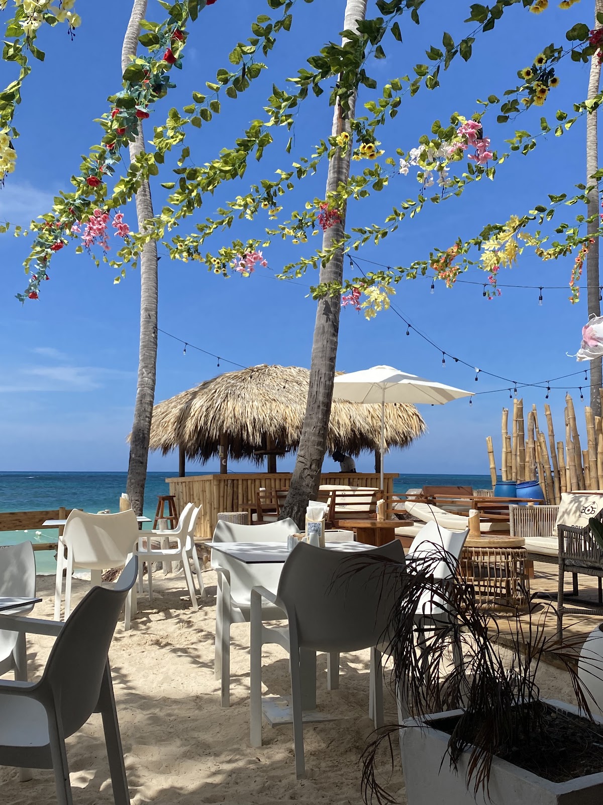 LIMA BEACH CLUB