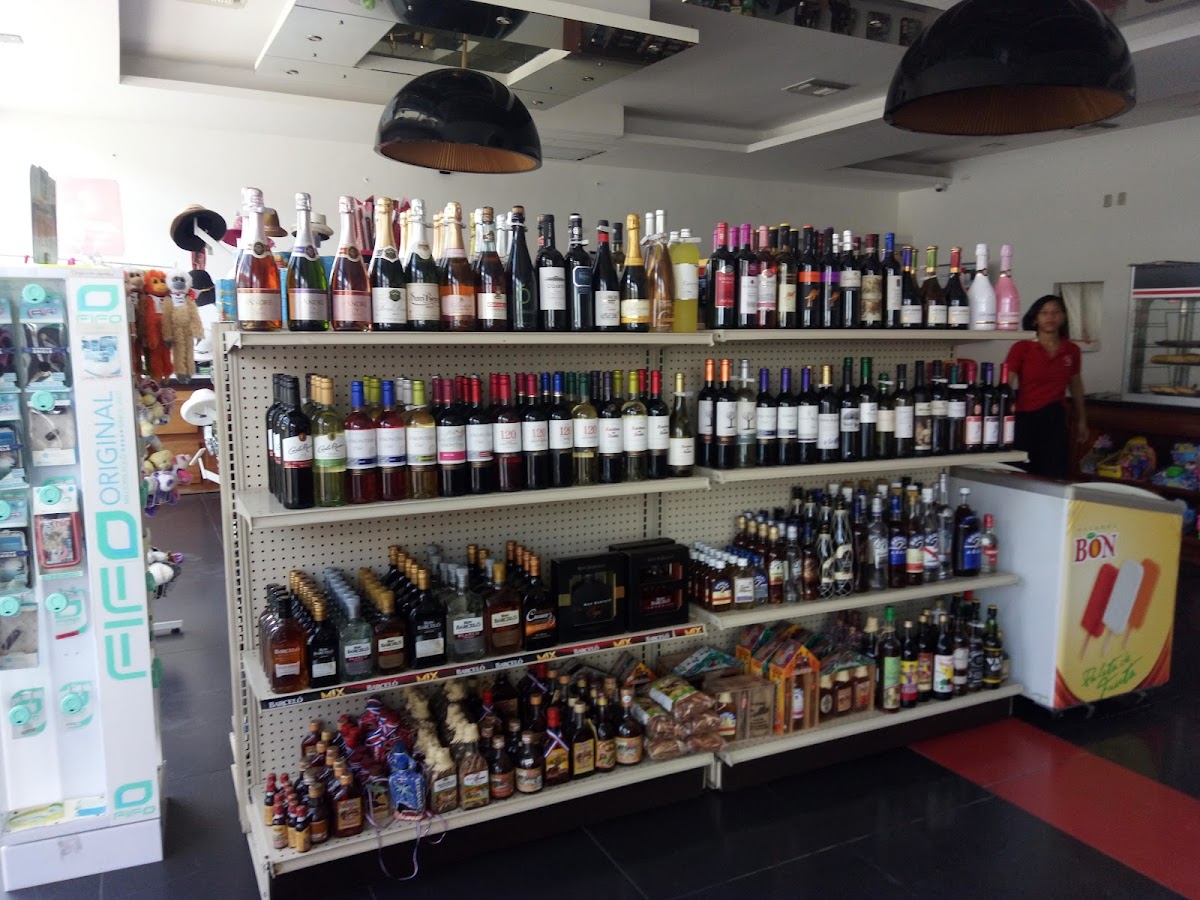 Food Mart Texaco La Internacional