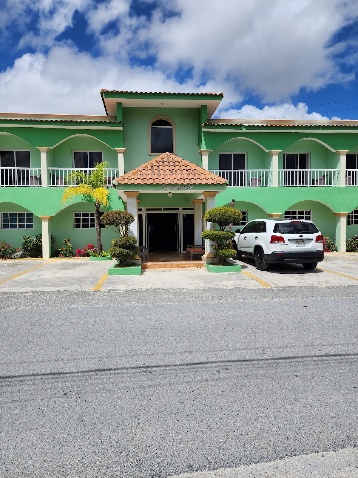 Felo Hotel