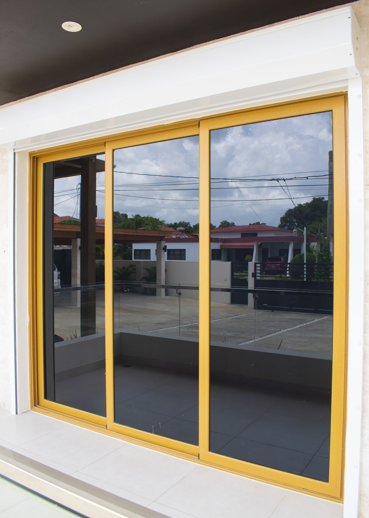 Puvesa, Srl - Puertas - Ventanas - Shutters