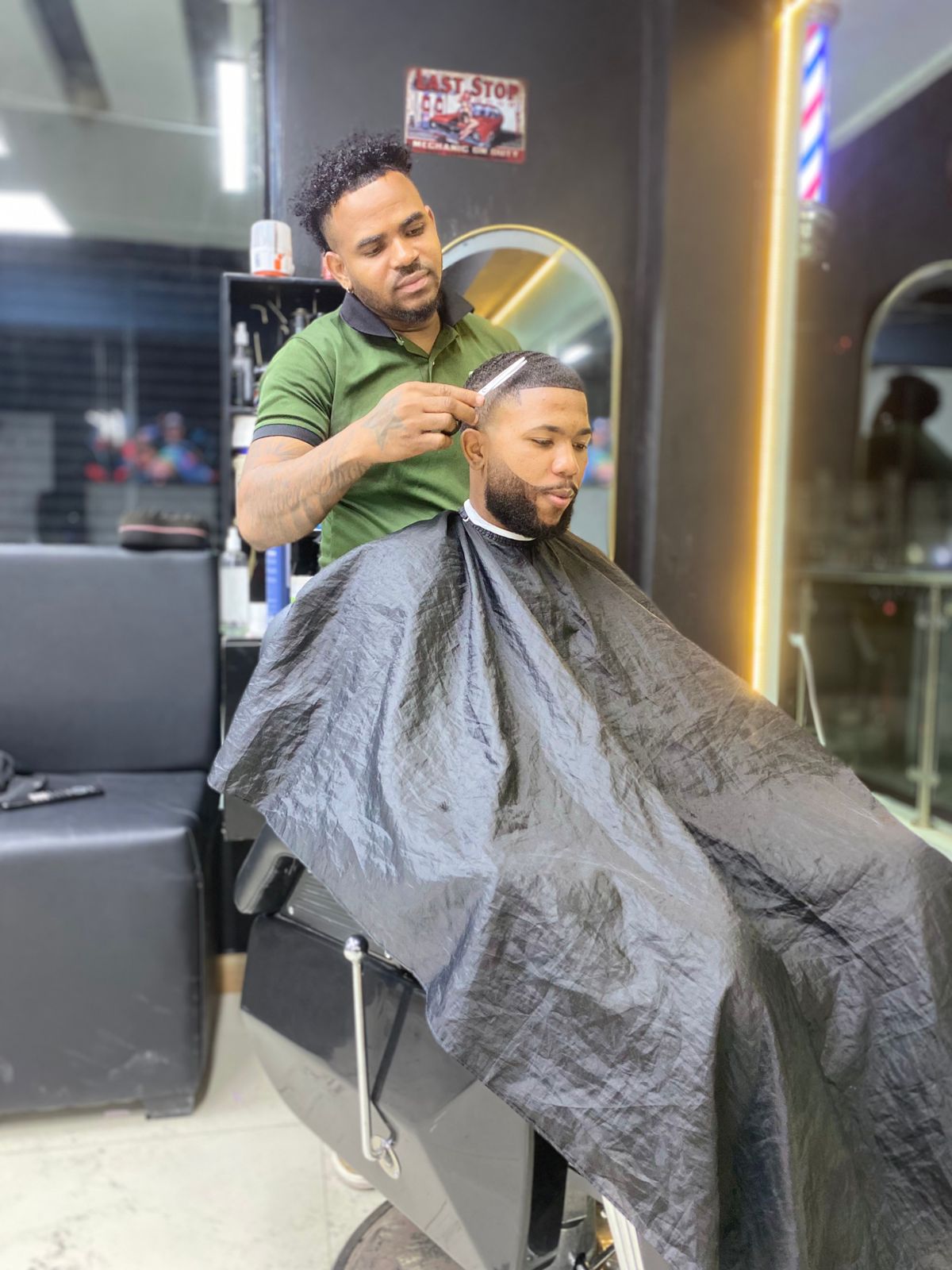 High quality Barbershop