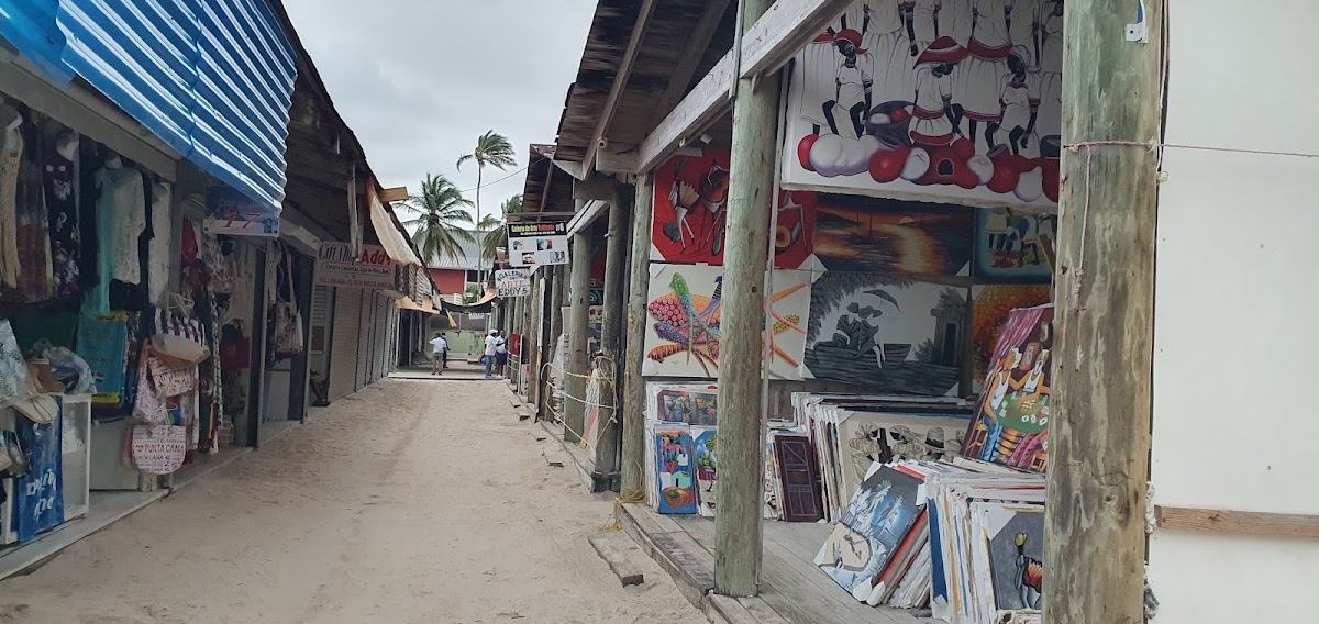 Bibijagua Shopping Center