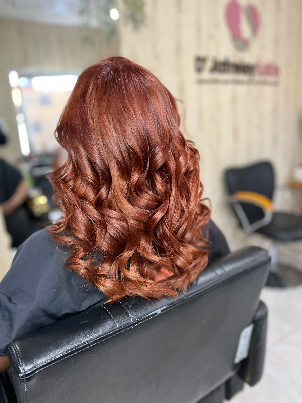 D’ Jafreisy Salón - Imagen 3