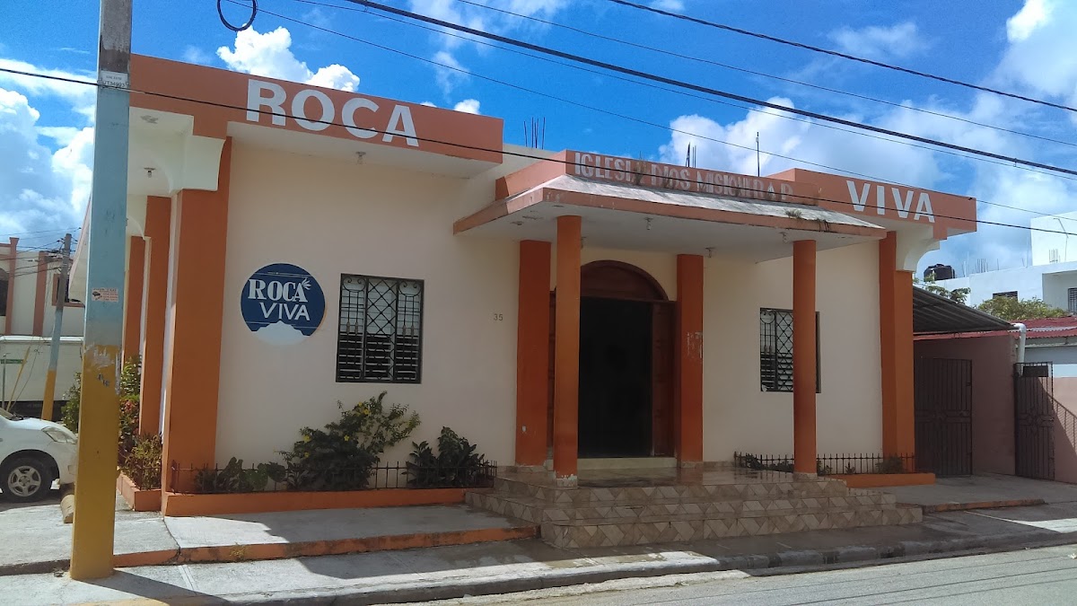 Iglesia de Dios Misionera Pentecostal "Roca Viva" - Imagen 1