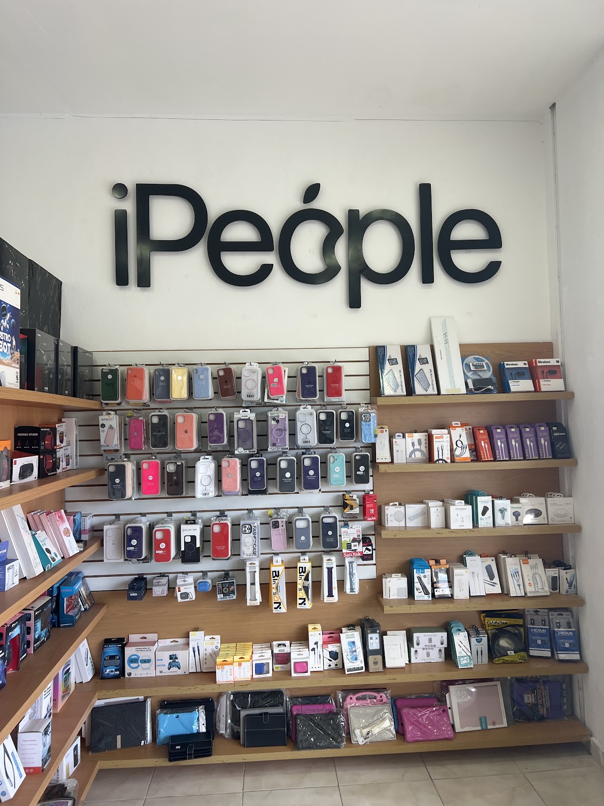 IPEOPLE