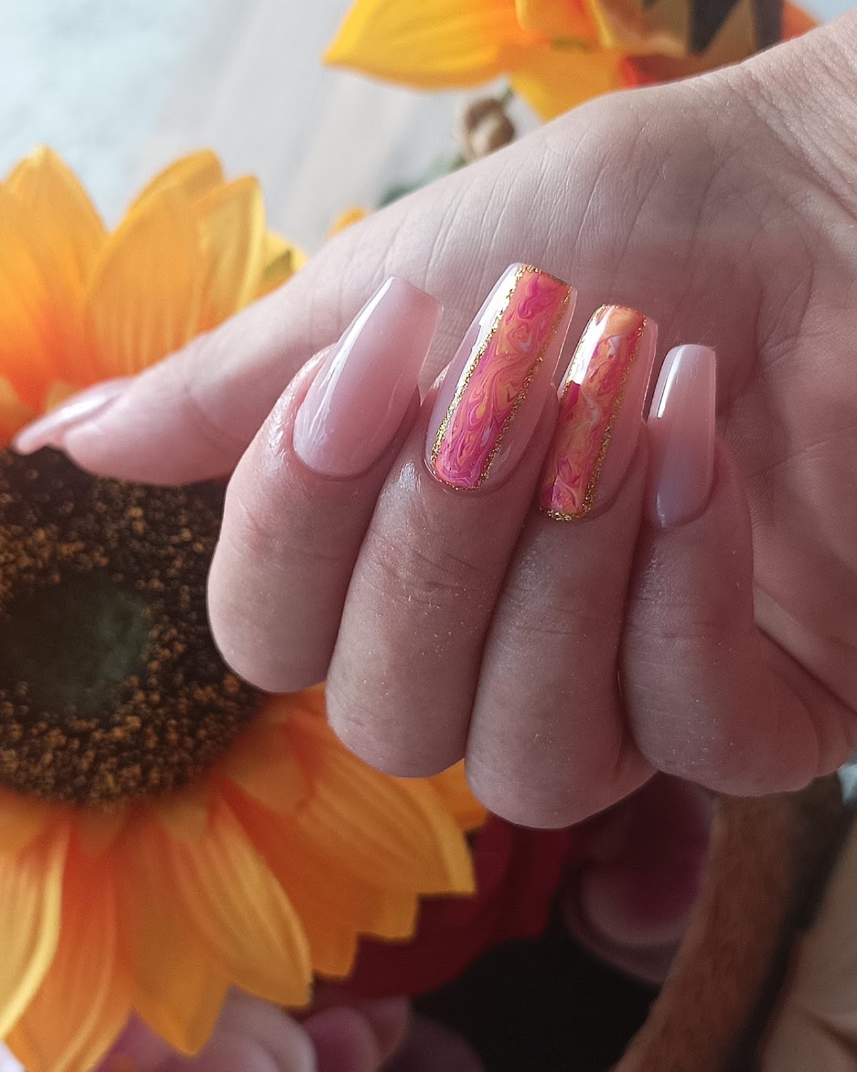 Sophie nails Center