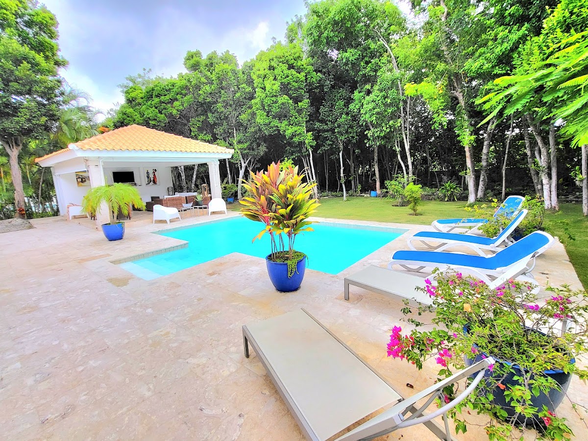 Tortuga Bay B40