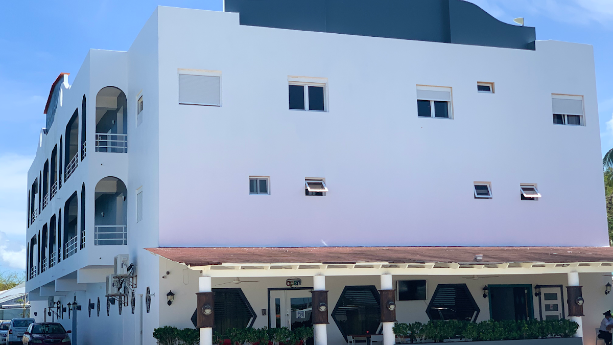 Hotel Capriccio Mare y Restaurante