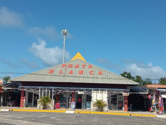 PUNTA BLANCA MALL